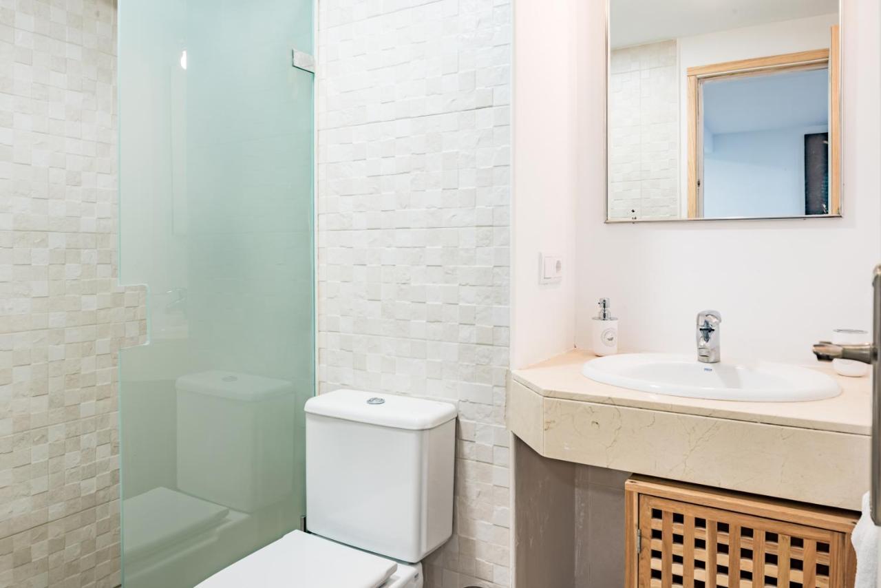 Apartamentos Piscis Platja d'Aro Luaran gambar